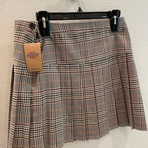 Dickies Skirt - Size 13 - NWT